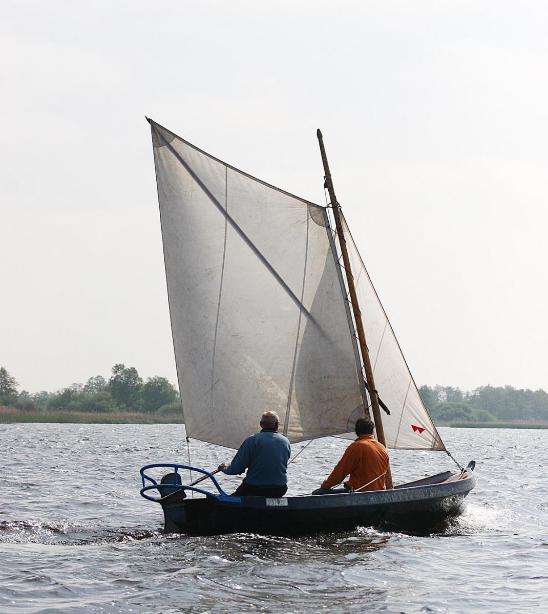 Zeilpunter huren Weerribben